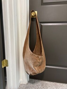 Marie Turnor Suede leather tan bucket bag